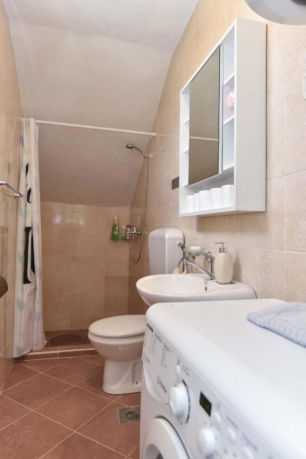 Ban Apartmani Budva Exterior photo
